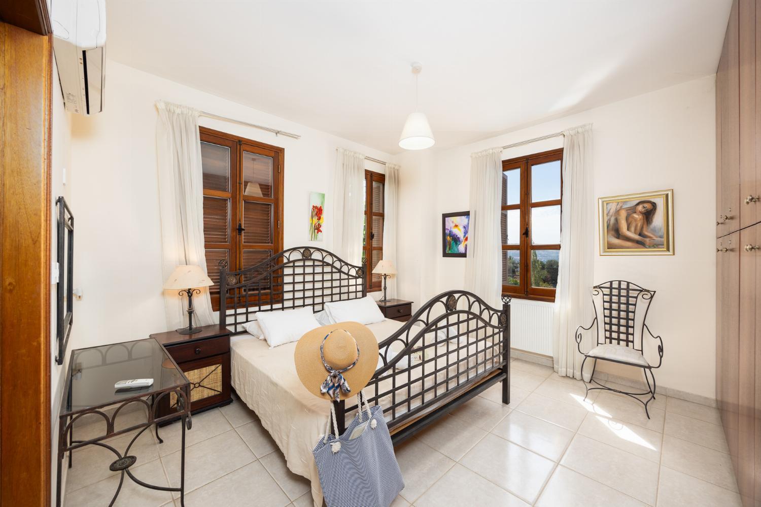 Villa Irene Palace パ フォス エクステリア 写真